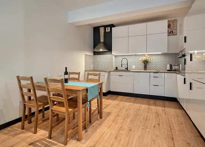 Migowo - Parking, Balcony - By Rentujemy アパート